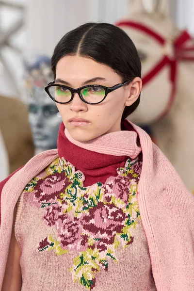Look 40